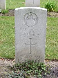 Reichswald Forest War Cemetery - Dixon, Robert Thomas