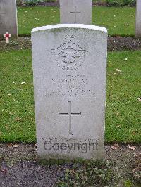 Reichswald Forest War Cemetery - Douglas, Norman