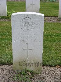 Reichswald Forest War Cemetery - Doyle, Gerald Douglas