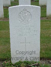 Reichswald Forest War Cemetery - Edge, Willoughby