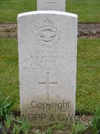 Reichswald Forest War Cemetery - Edwards, Kenneth Edward