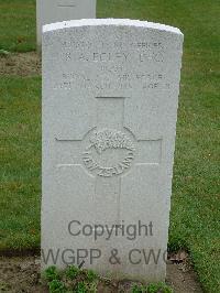 Reichswald Forest War Cemetery - Egley, Richard Akehurst