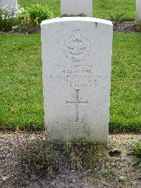 Reichswald Forest War Cemetery - Elder, Hugh Miller