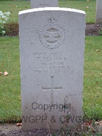 Reichswald Forest War Cemetery - Fenwick, Thomas