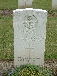 Reichswald Forest War Cemetery - Field, Stanley