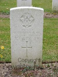 Reichswald Forest War Cemetery - Fitzgerald, Martin