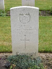 Reichswald Forest War Cemetery - Flynn, Wilfrid Theodore