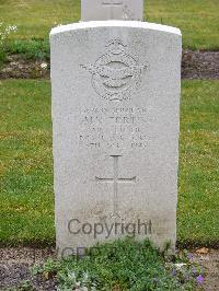 Reichswald Forest War Cemetery - Fortin, Michael Kenneth