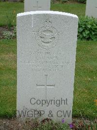 Reichswald Forest War Cemetery - Fraser, John