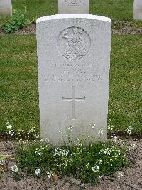 Reichswald Forest War Cemetery - Gable, John