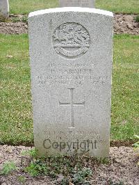 Reichswald Forest War Cemetery - Garnett, Peter