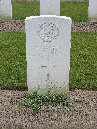 Reichswald Forest War Cemetery - Garnham, Frank