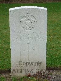 Reichswald Forest War Cemetery - Gawler, Robert Haynes