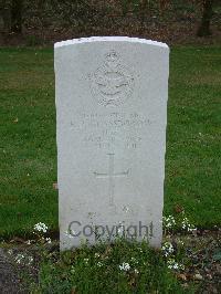 Reichswald Forest War Cemetery - Glassborow, Kenneth Percy