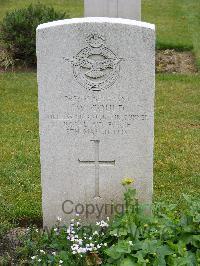 Reichswald Forest War Cemetery - Gould, Joseph William