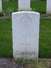 Reichswald Forest War Cemetery - Gover, Derrick Owen