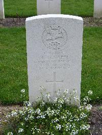 Reichswald Forest War Cemetery - Graefe, Reginald Lionel