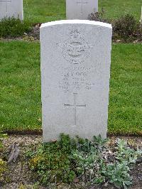 Reichswald Forest War Cemetery - Groom, Stanley