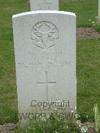 Reichswald Forest War Cemetery - Guest, Desmond