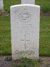 Reichswald Forest War Cemetery - Hallows, George