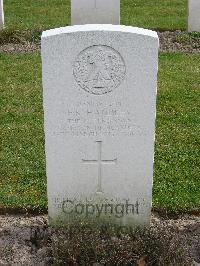 Reichswald Forest War Cemetery - Handley, Frederick Ronald