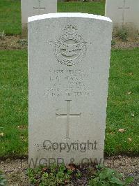 Reichswald Forest War Cemetery - Harris, Dion Clive