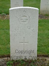 Reichswald Forest War Cemetery - Harris, Ronald