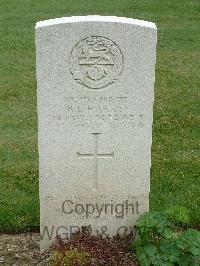 Reichswald Forest War Cemetery - Harris, Robert Leonard