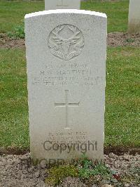 Reichswald Forest War Cemetery - Hartwell, Henry William