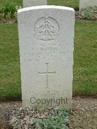 Reichswald Forest War Cemetery - Hastings, Thomas Nelson