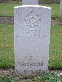 Reichswald Forest War Cemetery - Hering, John Hubert