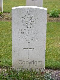 Reichswald Forest War Cemetery - Hetherwick, Peter