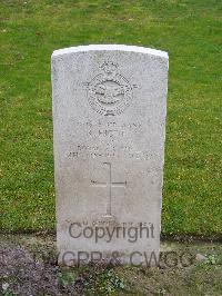 Reichswald Forest War Cemetery - Highet, Robert