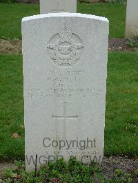 Reichswald Forest War Cemetery - Hiltz, Robert Arthur