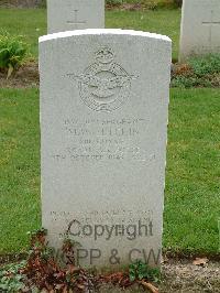 Reichswald Forest War Cemetery - Hitchin, Maurice Walter