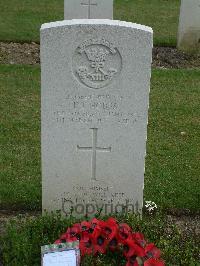 Reichswald Forest War Cemetery - Hobbs, Kenneth Ivor