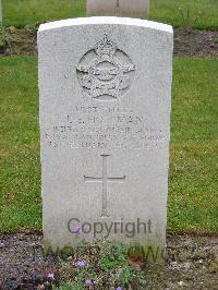 Reichswald Forest War Cemetery - Hoffman, Louis Edward