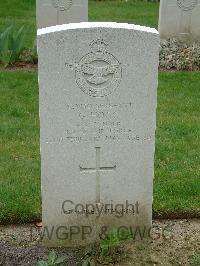 Reichswald Forest War Cemetery - Hogg, George