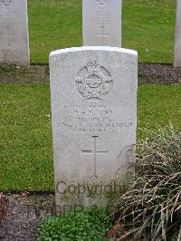 Reichswald Forest War Cemetery - Hollyer, Percy