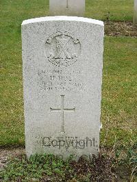 Reichswald Forest War Cemetery - Holt, Harold