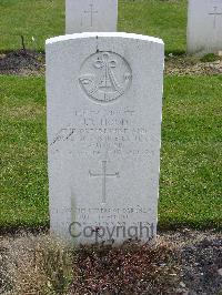 Reichswald Forest War Cemetery - Hood, Joseph Reuben