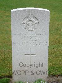 Reichswald Forest War Cemetery - Hooper, George Thomas