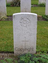 Reichswald Forest War Cemetery - Houston, James Young