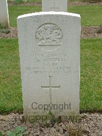 Reichswald Forest War Cemetery - Howells, John Evan