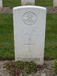 Reichswald Forest War Cemetery - Hughes, Stanley Thomas