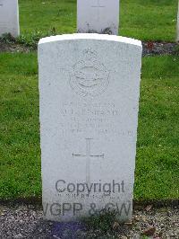 Reichswald Forest War Cemetery - Husband, Malcolm John