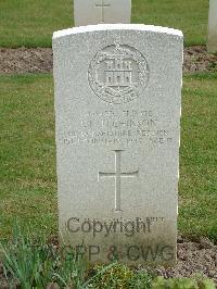 Reichswald Forest War Cemetery - Hutchinson, John