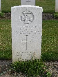 Reichswald Forest War Cemetery - Ives, Robert Reginald George