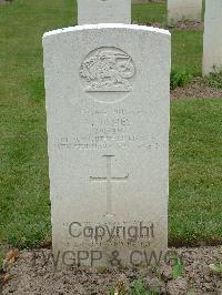 Reichswald Forest War Cemetery - James, Vernon