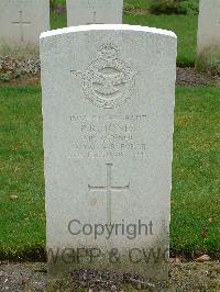 Reichswald Forest War Cemetery - Jones, Peter Richard